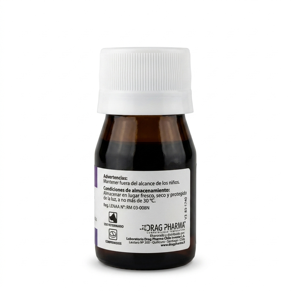 Detalle lateral de la etiqueta de la botella de Cracul, mostrando las advertencias, condiciones de almacenamiento y datos del laboratorio fabricante.